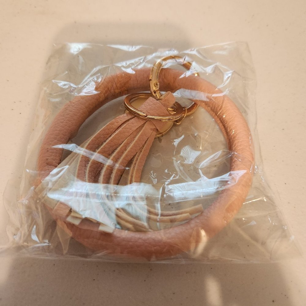 Faux leather bracelet and keychain for ladies